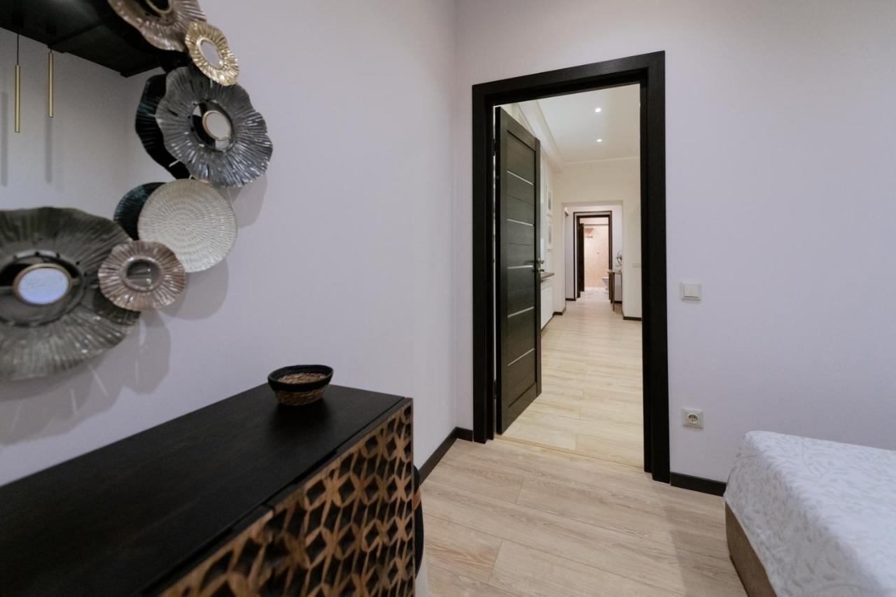Riga Premium Apartments - Ground Floor With Separate Entrance Eksteriør bilde